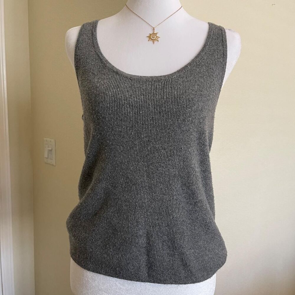 Wild Fable gray ribbed knit tank top - size L